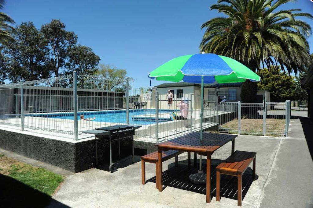 Thornton Motel