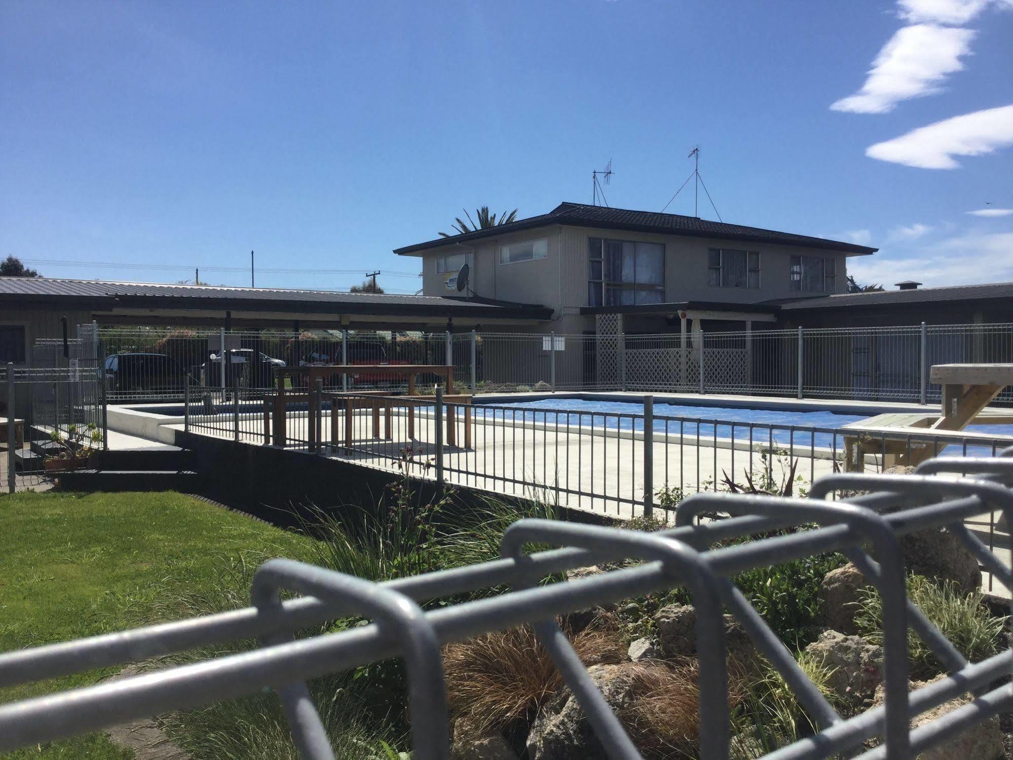 Motel Thornton 4*